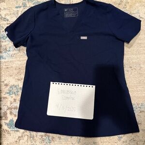 Figs Caterina scrub top